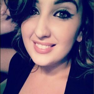 Meet your Posher, Katherine